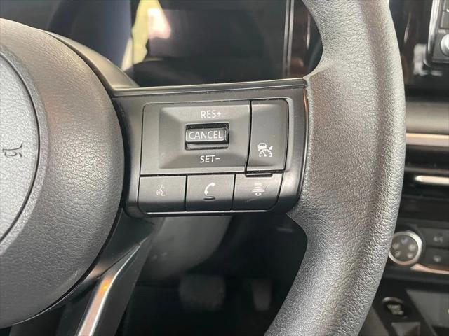 2025 Nissan Kicks S FWD