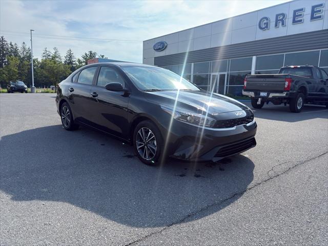 2024 Kia Forte LXS 2024 Kia Forte LXS