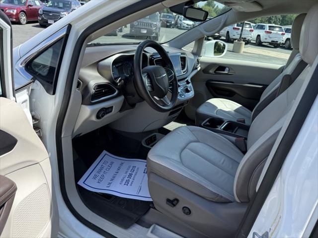 2017 Chrysler Pacifica Touring-L
