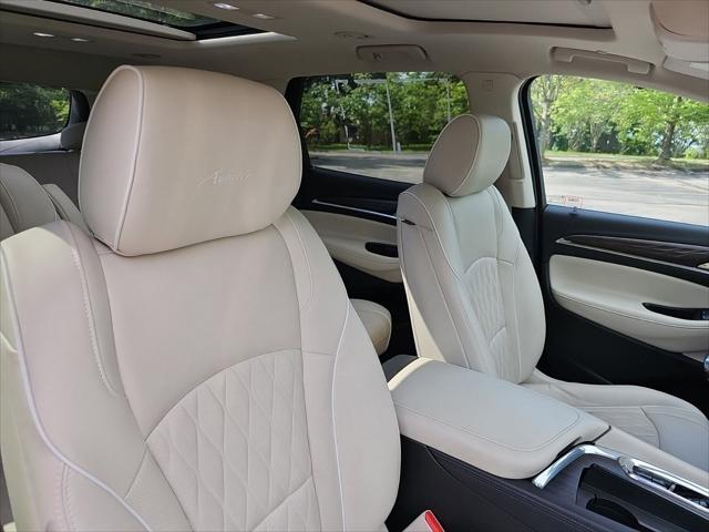 2023 Buick Enclave Avenir AWD