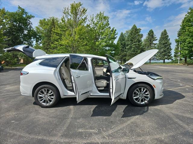 2023 Buick Enclave Avenir AWD