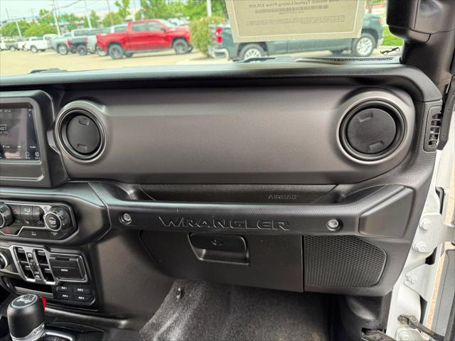 2023 Jeep Wrangler 4-Door Willys 4x4