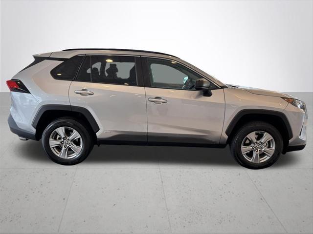 2022 Toyota RAV4 Hybrid LE