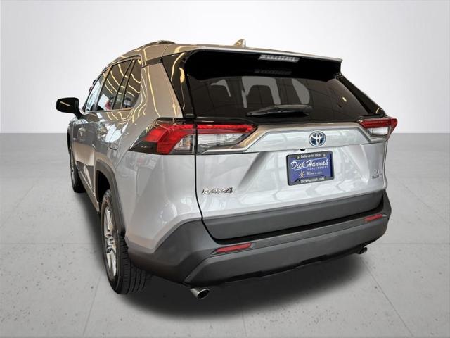 2022 Toyota RAV4 Hybrid LE