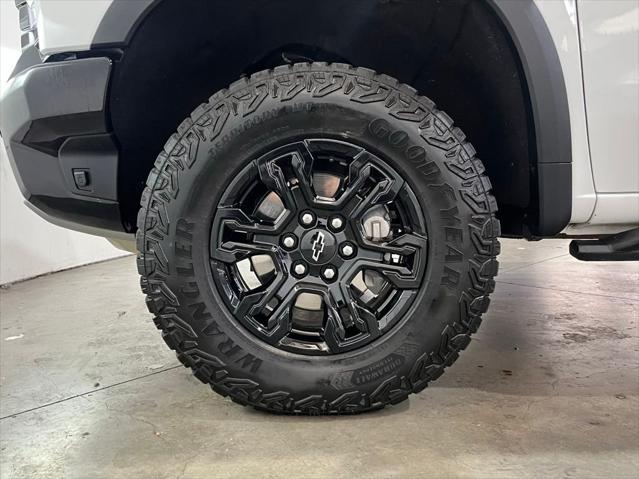 2026 Chevrolet Silverado 1500 4WD Crew Cab Short Bed ZR2