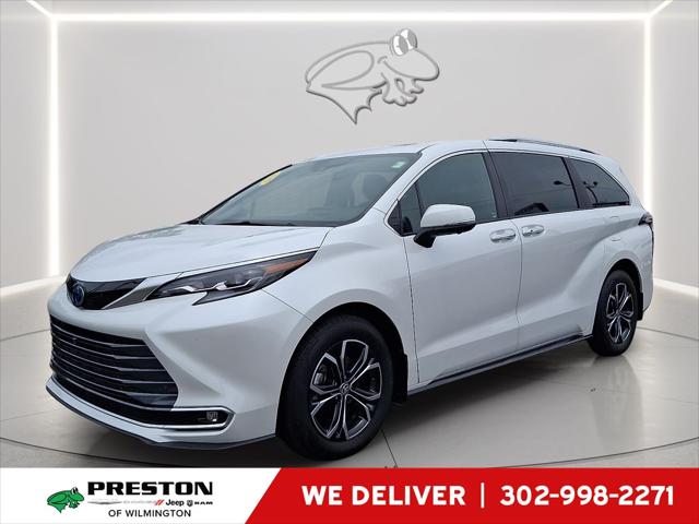 2025 Toyota Sienna Platinum 2025 Toyota Sienna Platinum