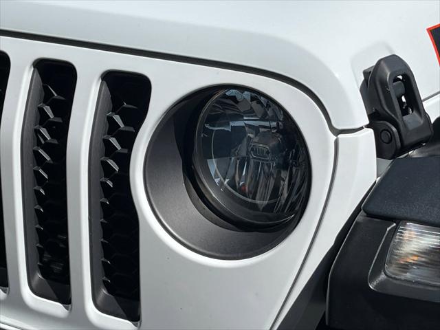 2022 Jeep Gladiator Sport