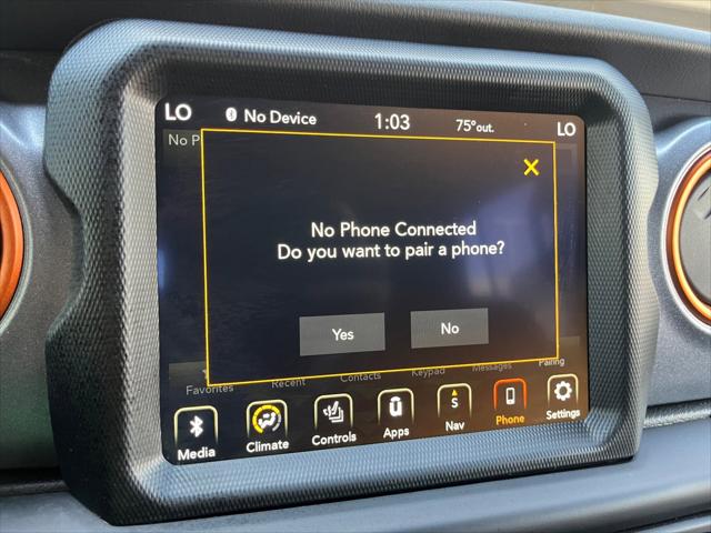 2022 Jeep Gladiator Sport