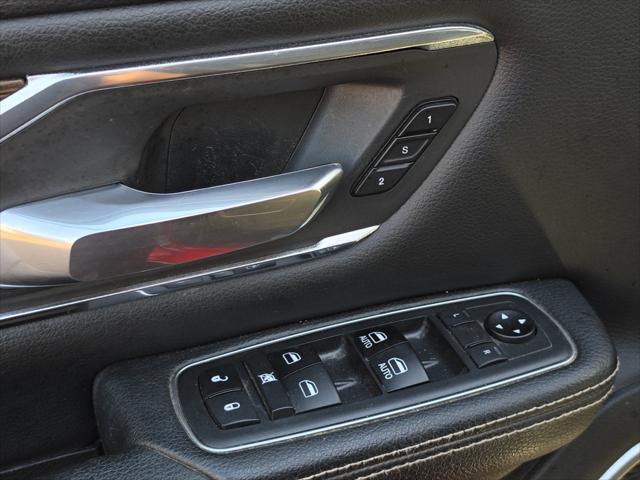 2019 Ram 1500 Laramie Crew Cab 4x4 5'7" Box