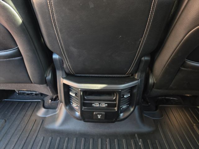 2019 Ram 1500 Laramie Crew Cab 4x4 5'7" Box