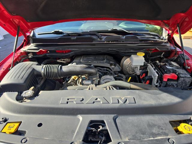 2019 Ram 1500 Laramie Crew Cab 4x4 5'7" Box