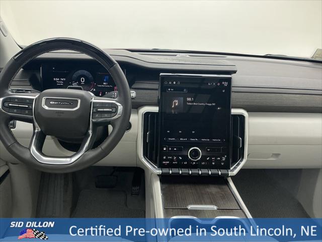 2024 GMC Acadia AWD Denali