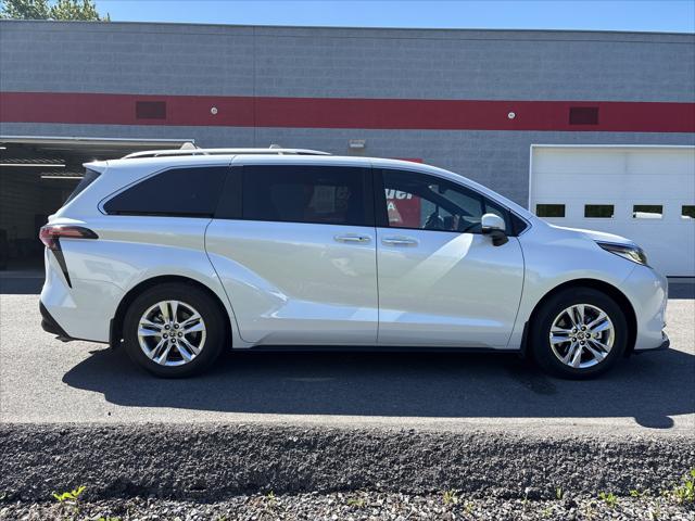 2026 Toyota Sienna Limited