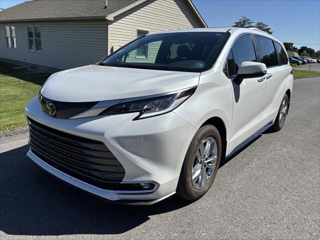 2026 Toyota Sienna Limited
