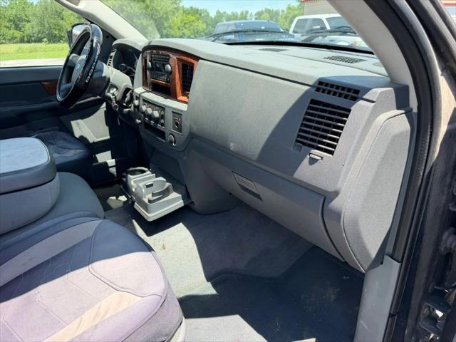 2006 Dodge Ram 1500 SLT/TRX4 Off Road