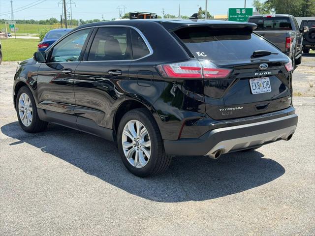 2022 Ford Edge Titanium