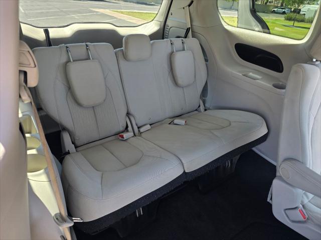 2017 Chrysler Pacifica Touring