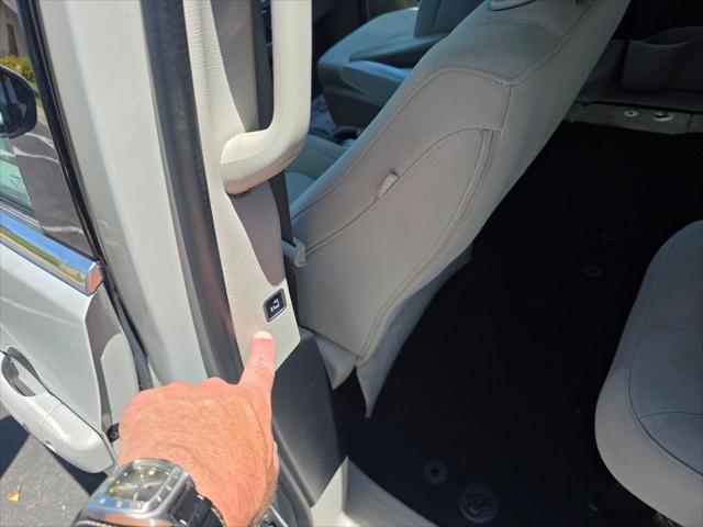 2017 Chrysler Pacifica Touring