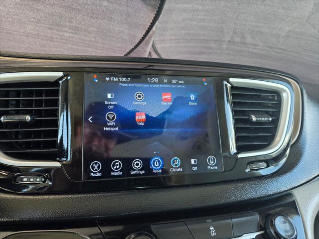 2017 Chrysler Pacifica Touring