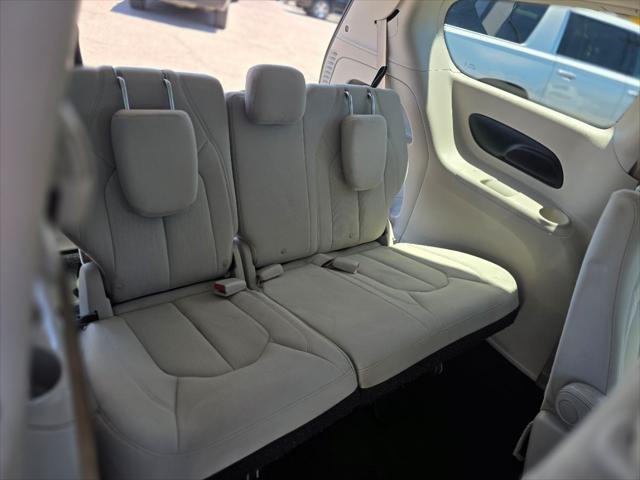2017 Chrysler Pacifica Touring