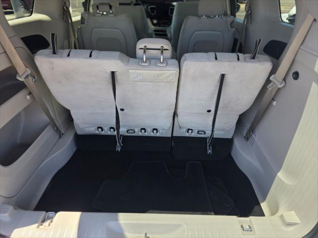 2017 Chrysler Pacifica Touring