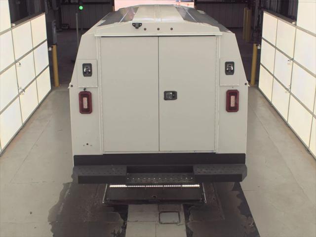 2022 Chevrolet Express Cutaway Work Van