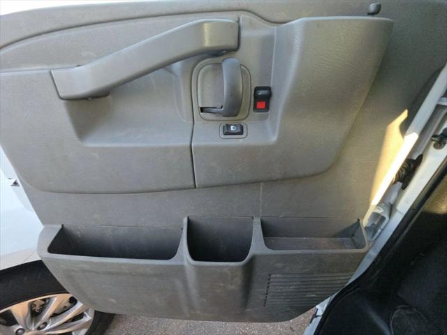 2022 Chevrolet Express Cutaway Work Van