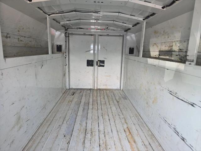 2022 Chevrolet Express Cutaway Work Van