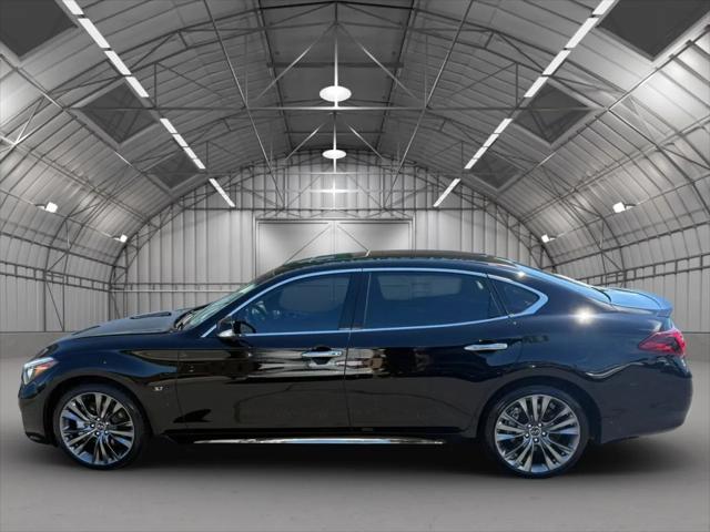 2017 INFINITI Q70L 3.7X