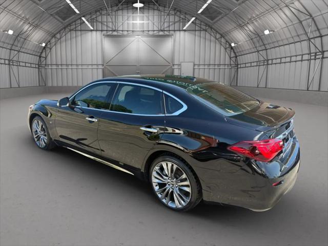 2017 INFINITI Q70L 3.7X