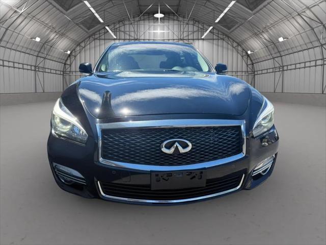 2017 INFINITI Q70L 3.7X