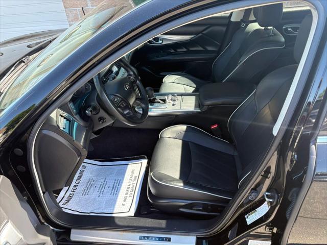 2017 INFINITI Q70L 3.7X
