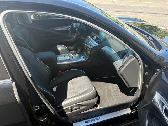 2017 INFINITI Q70L 3.7X