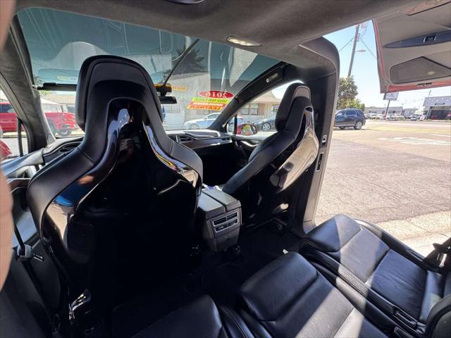 2016 Tesla Model X P90D