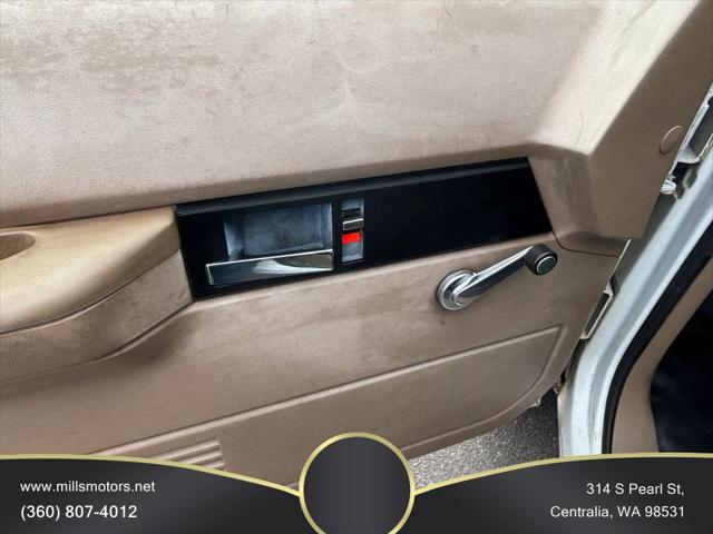 1993 Chevrolet IS 250 131.5  WB