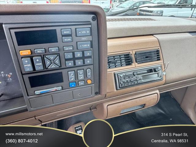 1993 Chevrolet IS 250 131.5  WB