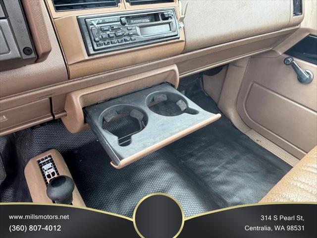 1993 Chevrolet IS 250 131.5  WB