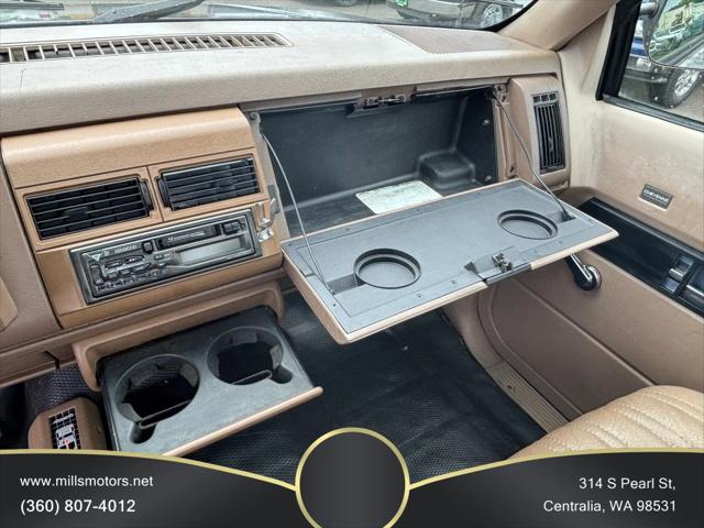 1993 Chevrolet IS 250 131.5  WB