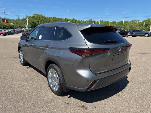 2026 Toyota Highlander Hybrid Limited