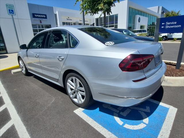 2017 Volkswagen Passat 1.8T SE