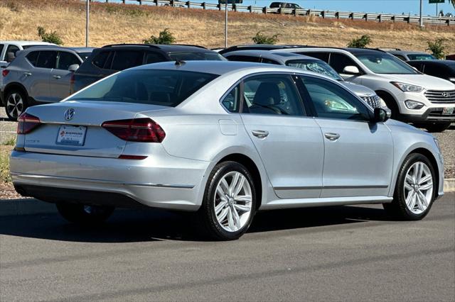 2017 Volkswagen Passat 1.8T SE