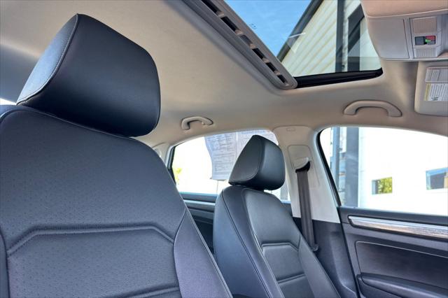 2017 Volkswagen Passat 1.8T SE