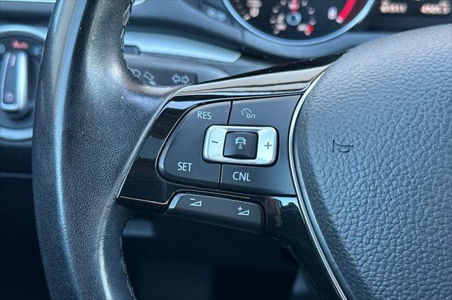 2017 Volkswagen Passat 1.8T SE