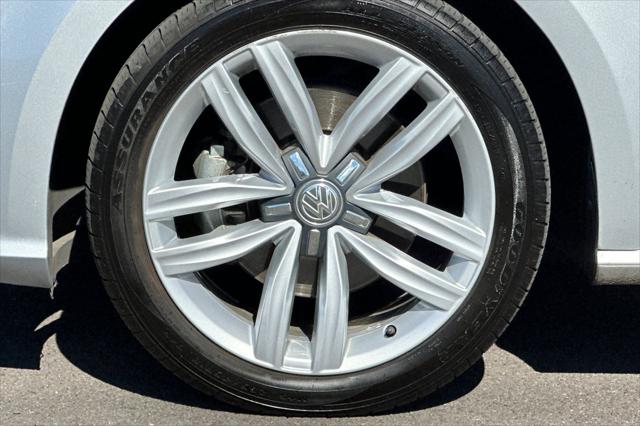 2017 Volkswagen Passat 1.8T SE