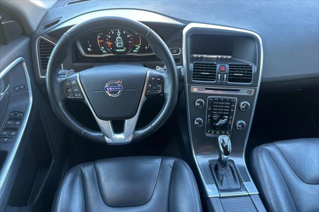 2014 Volvo XC60 T6 R-Design Premier Plus