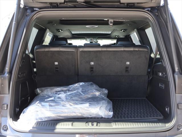 2026 Jeep Grand Wagoneer Upland 4x4
