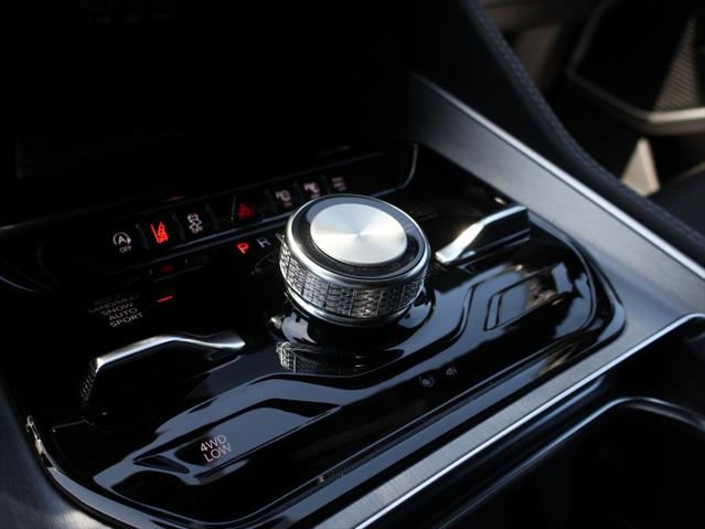 2026 Jeep Grand Wagoneer Upland 4x4