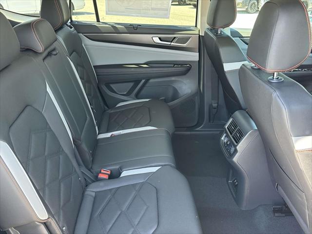 2026 Volkswagen Atlas Peak Edition