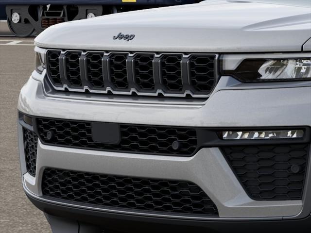 2026 Jeep Grand Cherokee 85th Anniversay Edition 4x4