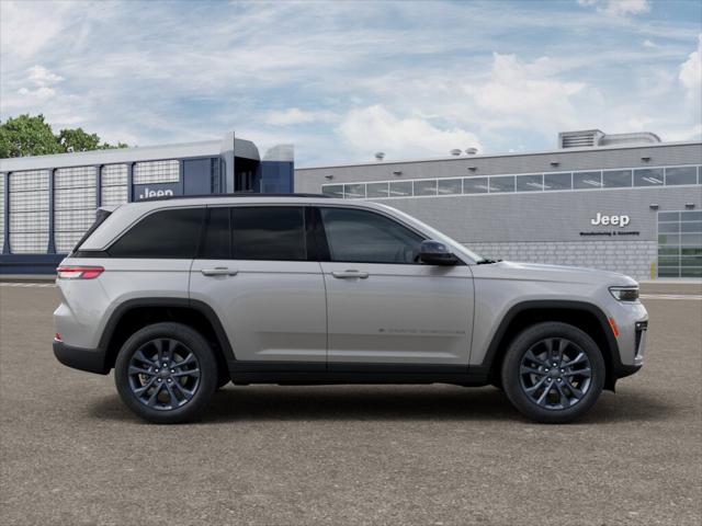 2026 Jeep Grand Cherokee 85th Anniversay Edition 4x4